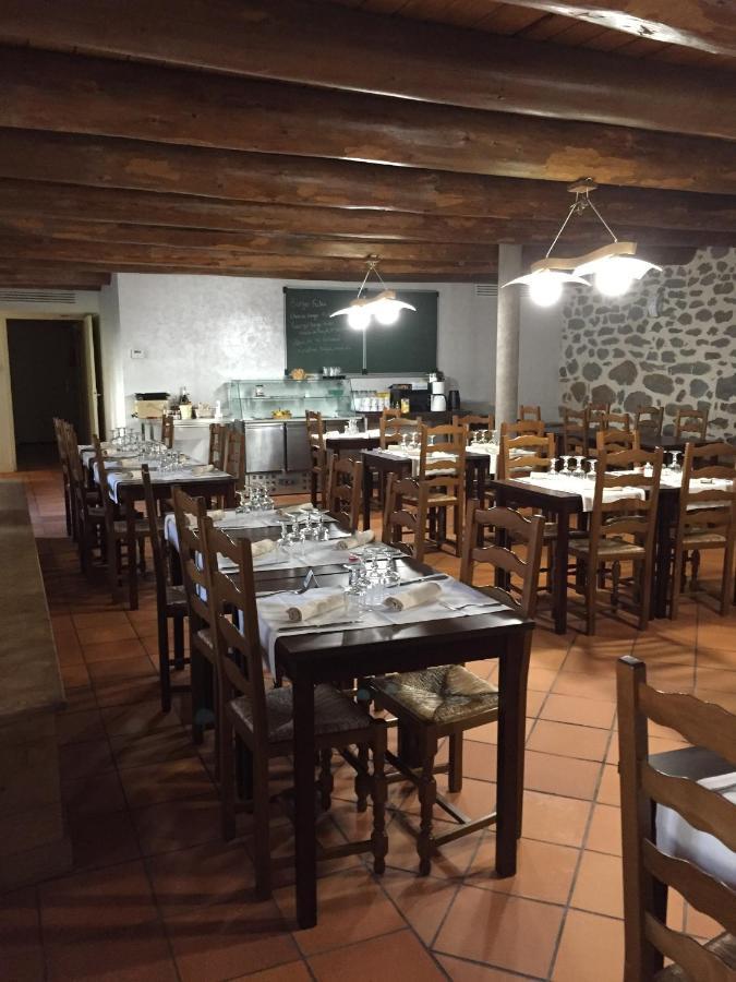 Auberge Les Fontilles Coltines Eksteriør billede